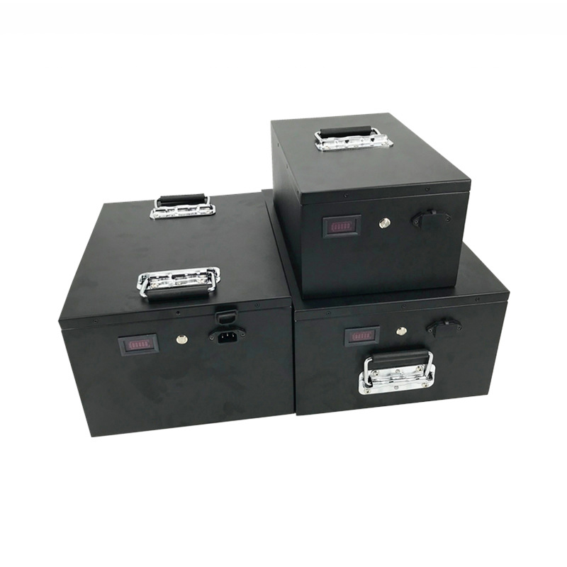 磷酸鐵鋰電池主要優(yōu)點(diǎn)：安全、耐用、經(jīng)濟(jì)的能源解決方案